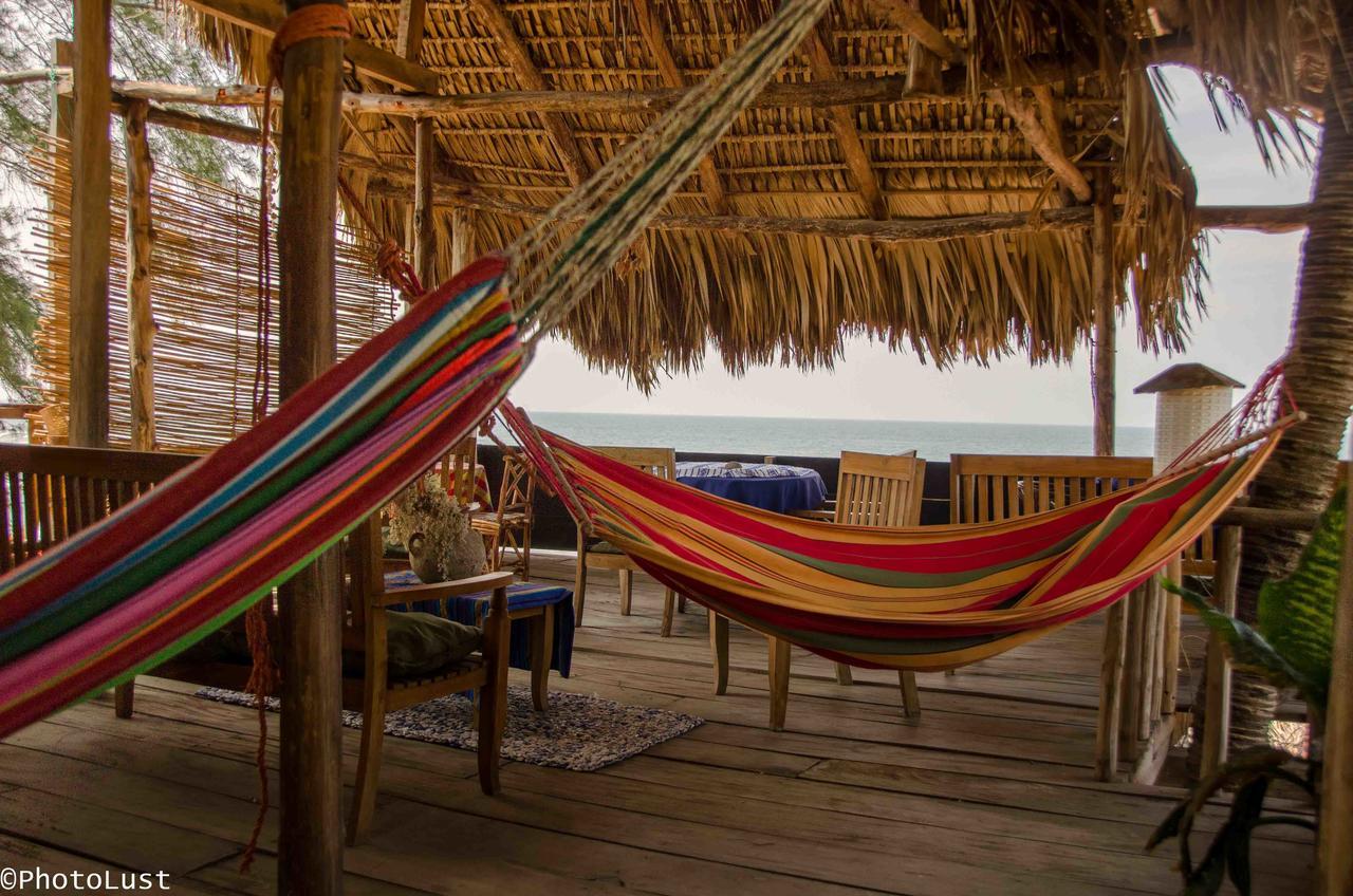 Palapa Cabins Las Piedronas Exterior photo